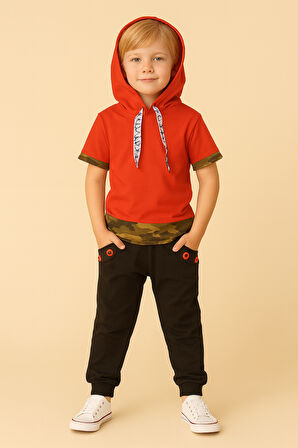 Erkek Çocuk Kırmızı Kapüşonlu Sweat & Siyah Eşortman Kombin – Spor Tarz