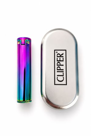 Clipper Metal Gökkuşağı Benzinli Çakmak Özel Metal Kutulu Premium Model