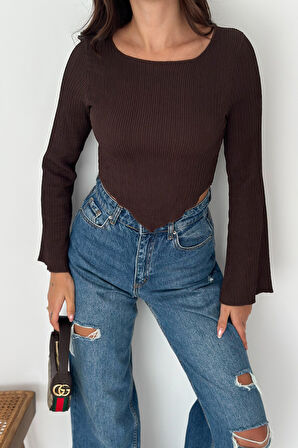 İspanyol Kol Ribanalı Sivri Etek Uçlu Crop Bluz – Modern & Vücuda Oturan Stil