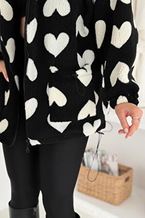 Kadın Oversize Kalp Desenli Polar Mont – Sıcak & İddialı Stil