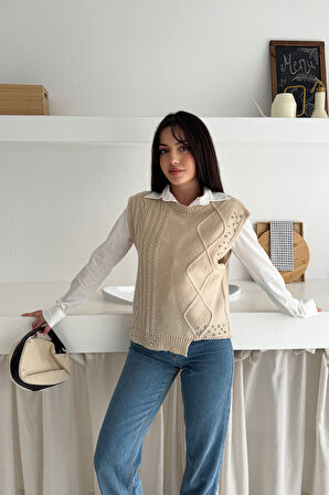 Kadın Asimetrik Örgü Süveter – Dokulu & Zamansız Stil