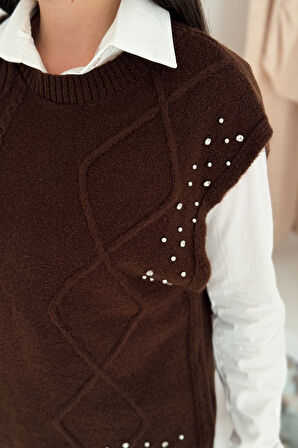 Kadın Asimetrik Örgü Süveter – Dokulu & Zamansız Stil