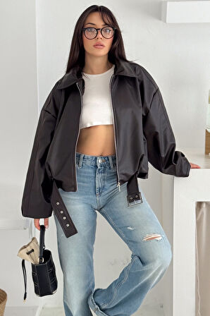 Kadın Oversize Deri Ceket – Güçlü & Sokak Stili