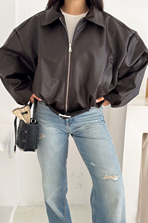 Kadın Oversize Deri Ceket – Güçlü & Sokak Stili