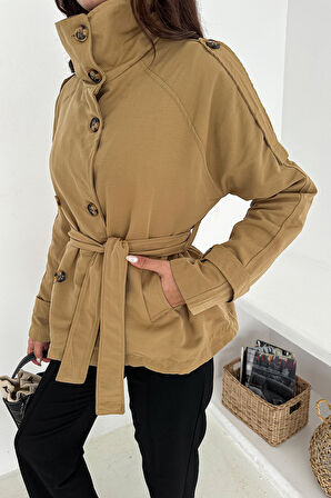 Kadın Astarlı Kemerli Düğmeli Trenç – Zarif & Güçlü Stil