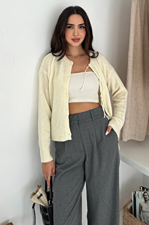 Kadın Fiyonk Detaylı Dokulu Triko – Yaratıcı & Şehirli Stil