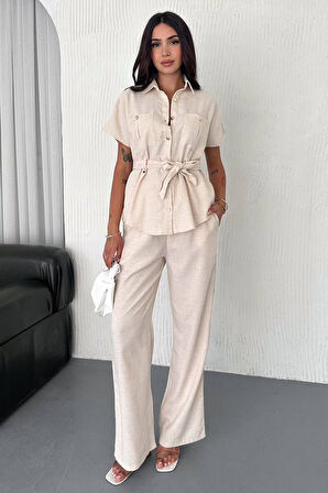 Kadın Kuşaklı Kısa Kollu Takım – Zamansız & Dingin Stil