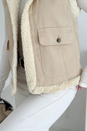 Kadın Peluş Kenarlı Cepli Yelek – Kontrastlı & Kışlık Stil