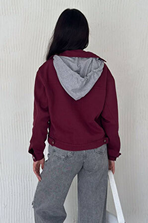 Kadın Kapüşonlu Düğmeli Gabardin Ceket – Sportif & Şehirli Stil