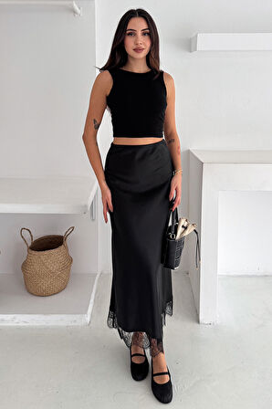 Kadın Dantel Detaylı Saten Uzun Etek – Elegant Touch