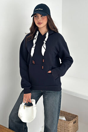 Kadın Fular Detaylı Kapüşonlu Sweatshirt – Casual Charm