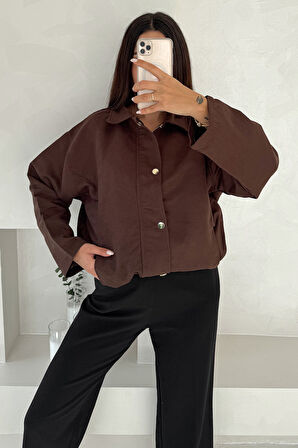 Kadın Fermuarlı Altın Düğmeli Mont– Structured Style