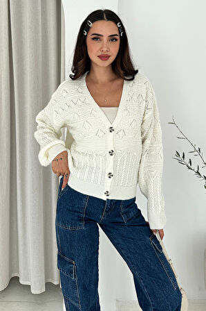 Kadın V Yaka Düğmeli Triko Hırka – Textured Grace