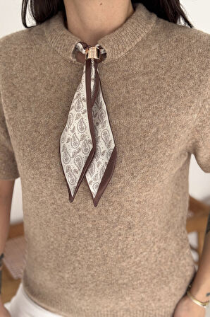 Kadın Kısa Kollu Fular Detaylı Triko Kazak – Soft Elegance