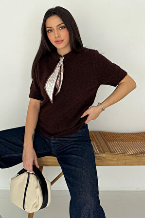 Kadın Kısa Kollu Fular Detaylı Triko Kazak – Soft Elegance