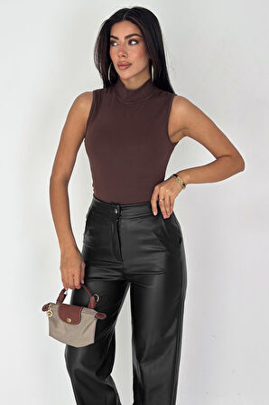 Kadın Kolsuz Boğazlı Basic Body – Sleek Core