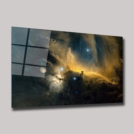 Derin Uzay ve Altın Nebula Cam Tablo 35x50 cm