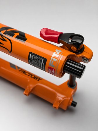 Fox 36 Float 29" Factory Kashima FIT4 160mm Boost Amortisörlü Maşa (E-Bike Uyumlu, Gidondan Kilitlemeli)