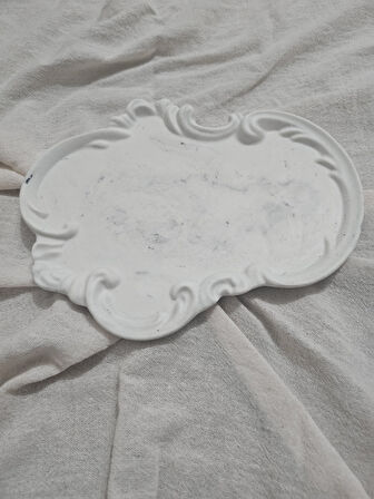 Taş Tozu El Yapımı Nişanlık Sunumluk ve Mumluk Tepsi – Şık Dekoratif Tasarım (30x23 cm)