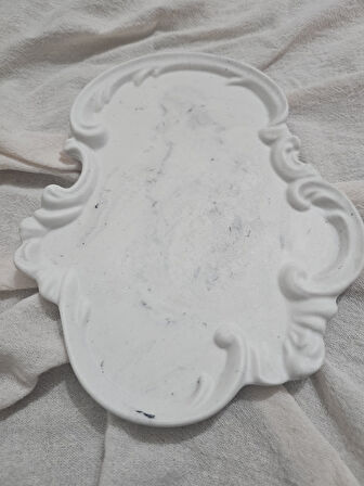 Taş Tozu El Yapımı Nişanlık Sunumluk ve Mumluk Tepsi – Şık Dekoratif Tasarım (30x23 cm)