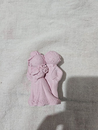 Gelin Damat Figürlü Kokulu Taş – El Yapımı Dekoratif Hediye