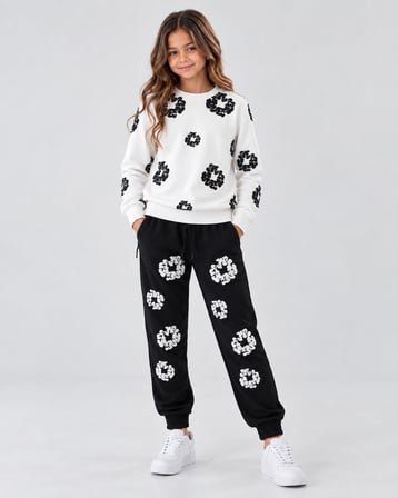 Kabartma Çiçek Baskılı Unisex Çocuk Takım - 6/15 Yaş - 31924