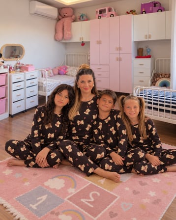 Anne & Çocuk Kombin Pijama Takımı – 3 Farklı Model - 31977 (1 TAKIM FİYATIDIR)