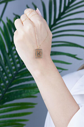 Altın Kaplamalı K Harf Kolye