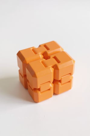 Sonsuzluk Küpü / Elde Çevirmeli Stres Oyuncağı / Infinity Cube / Büyük Boy
