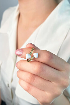 Kalpli Asimetrik Yüzük - Beyaz