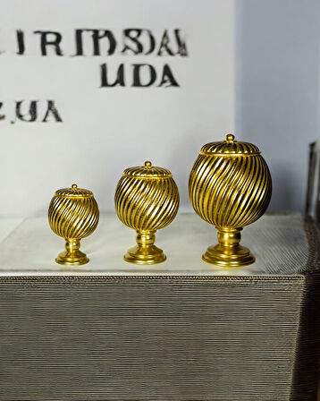 3'lü Çizgi Desenli Dekoratif Jar Objeler C 419