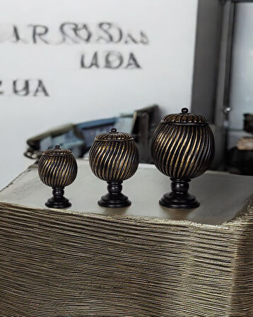 3'lü Çizgi Desenli Dekoratif Jar Objeler C 419