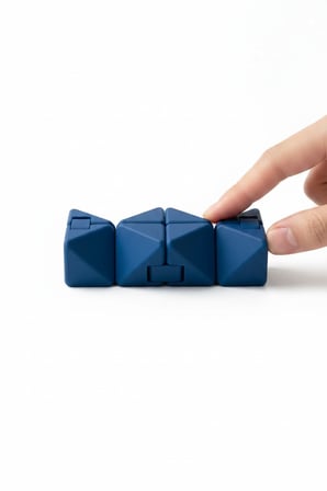 Sonsuzluk Üçgeni / Elde Çevirmeli Stres Oyuncağı / Infinity Triangle / Büyük Boy