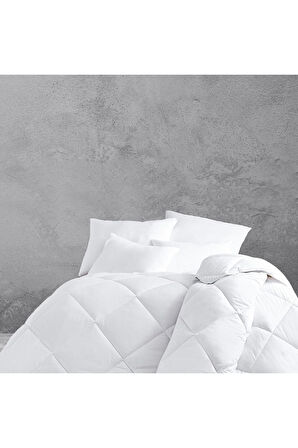 Çift Kişilik Lüx Mikrofiber Yorgan | Beyaz | Battal Boy | 215x225