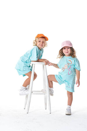 Bon Jour Yazılı Ünisex Turkuaz  T-shirt ve Şort Takım (2- 7 yaş )