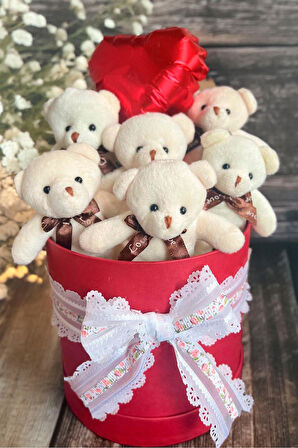 Premium Silindir Hediye Kutusunda, Kalpli Balonlu 6’lı Beyaz Ayıcık Buketi