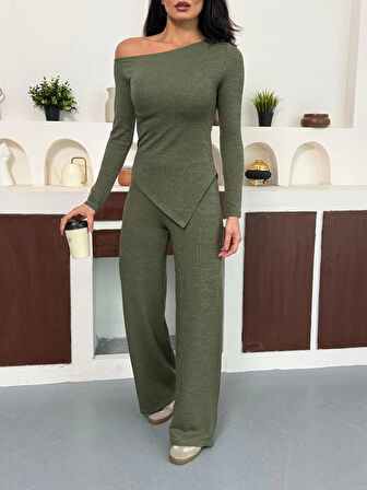 Haki Kayık Yaka Asimetrit Kesim Bluz İspanyol Paça Pantolon İkili Takım