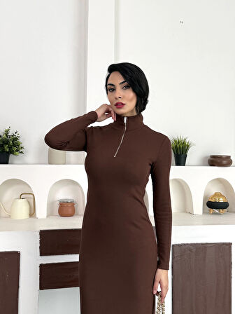 Kahverengi Yarım Fermuarlı Fitilli Tam Boy Uzun Kollu Midi Elbise