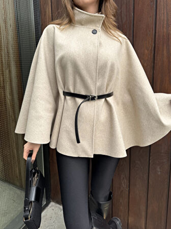 Kadın Krem Kemerli Dik Yaka Düğmeli Kaşe Pelerin Panço