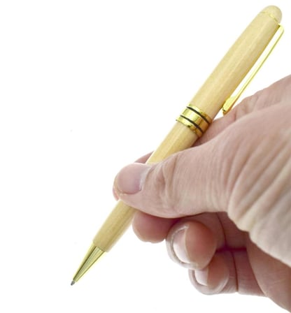 Akça Ağaç Tükenmez Kalem 0.5mm Siyah Mürekkep Akıcı Bir Yazı için