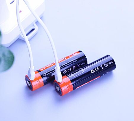 18650 2200mAh 3.7V Li-on Şarjlı Pil Koruma Panolu Led Işıklı