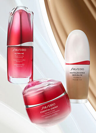Shiseido Revitalessence Skin Glow 30 ml Fondöten - 150 Lace