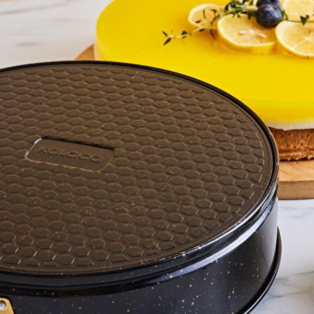 Karaca Black Gold Kelepçeli Kek Kalıbı 26 Cm