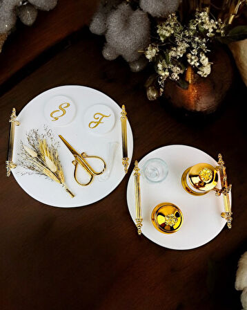 Commitment  Gold Polyester Nişan Tepsisi 