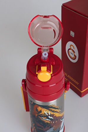 "DEKOMUS CEP DEFTERİ HEDİYELİ" YENİ SEZON LİSANSLI GALATASARAY LEON ASKILI 500 ML ÇELİK MATARA VE ÇİZGİLİ BESLENME KABI SETİ