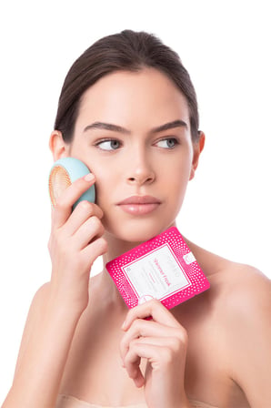 FOREO UFO™ Shimmer Freak 6'lı Aktif Maske