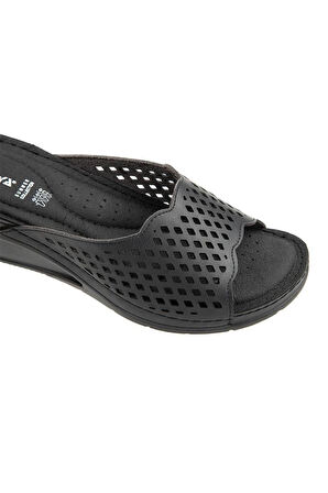 Muya Brosa 35209-430 Anatomik Taban Kadın Terlik Siyah 36-40 
