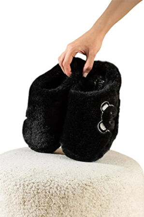 Önü Kapalı Ayıcık Baskılı Peluş Kadın Ev Terliği SİYAH