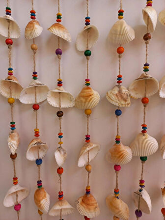 Renkli Boncuklu Deniz Kabuğu Figürlü 7'li Rüzgar Gülü