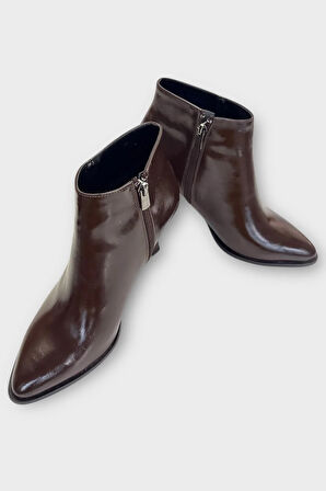 Topuklu Fermuarlı Kadın Bot (8 Cm) KAHVERENGİ